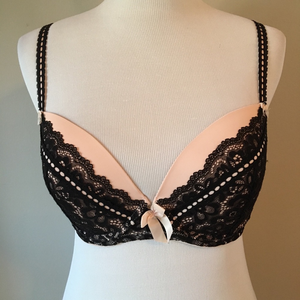 Adore me lace padded bra 34DD